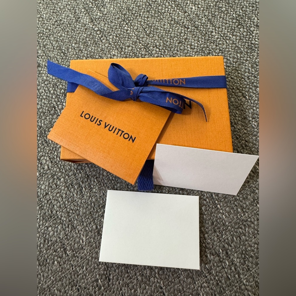 NEW Louis Vuitton Vibrant Orange Box with Deep Blue Ribbon